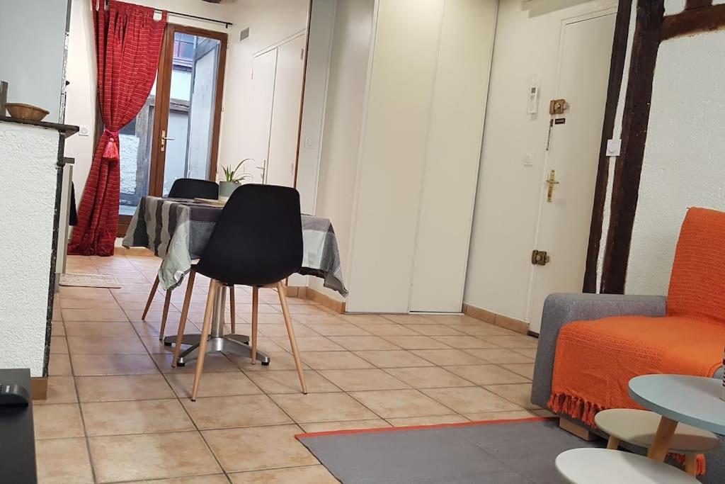 Studio Orleans Chatelet Exterior photo